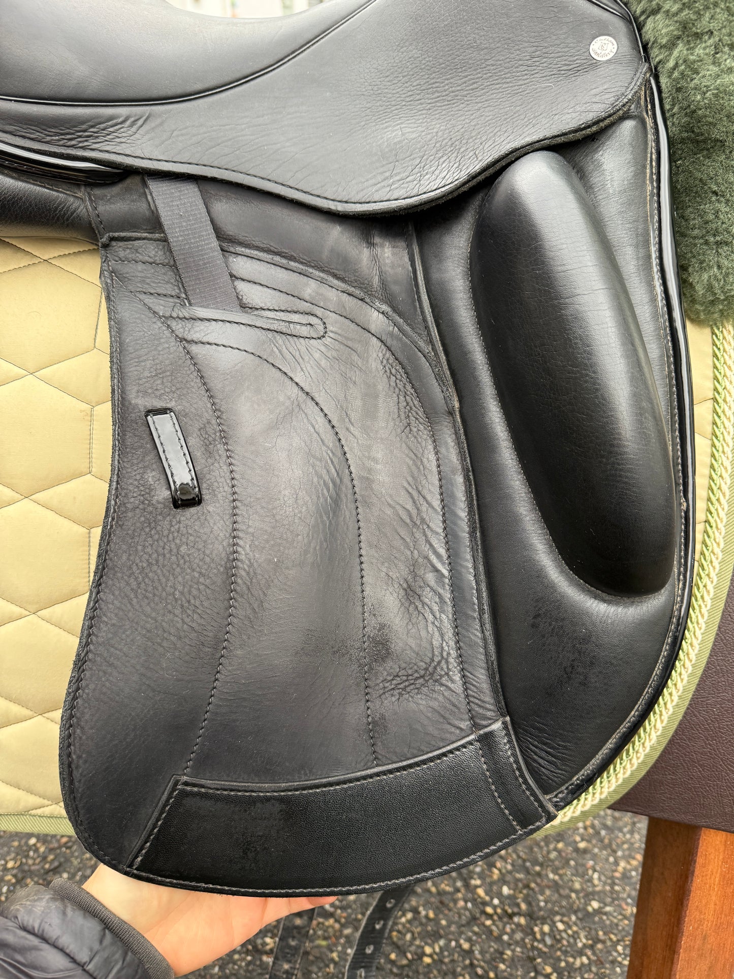 #243 Custom Dressursattel Wolfgang Omni 17 Zoll Monoblatt