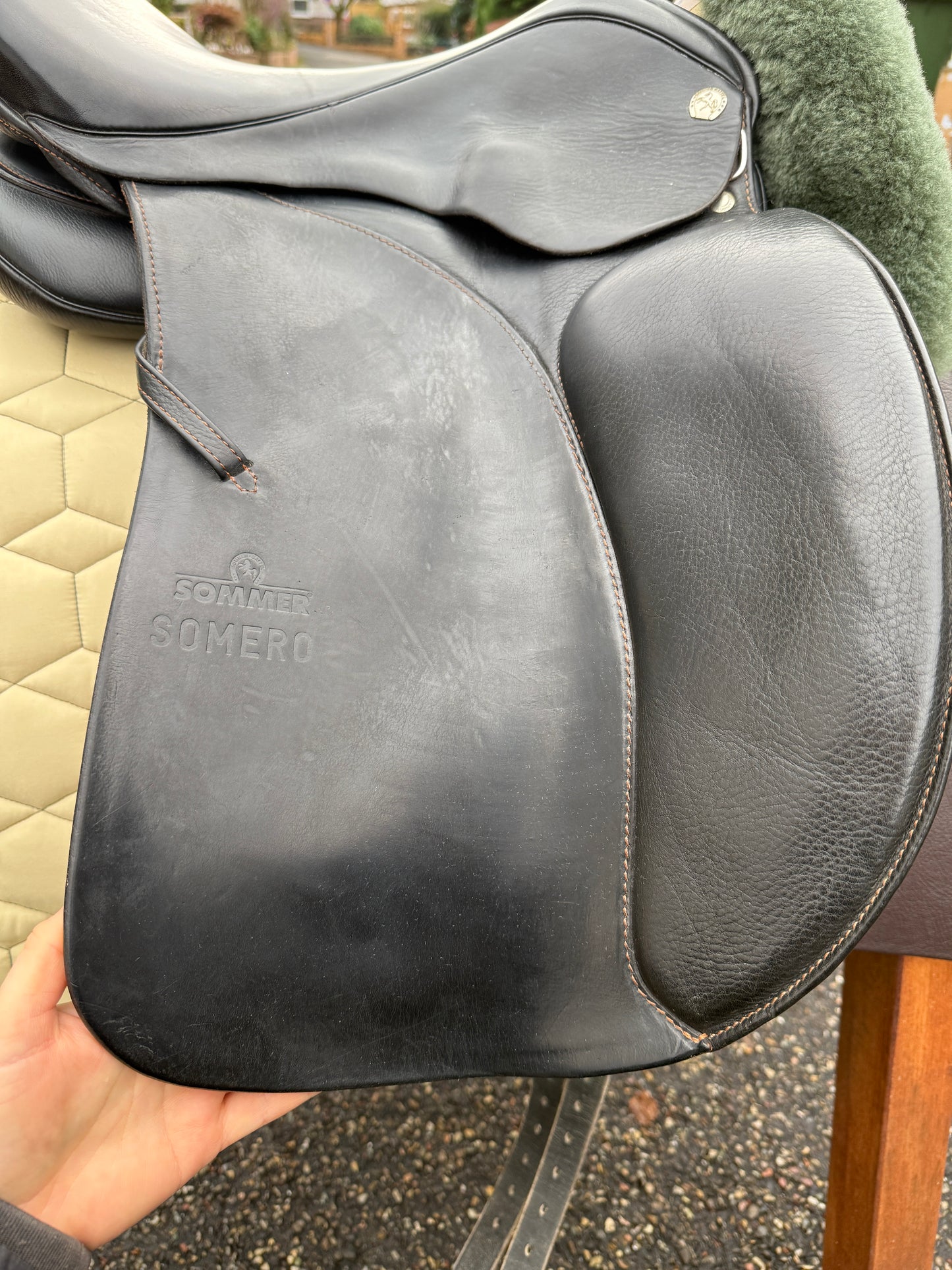 #245 Sommer Somero Dressursattel 17 Zoll H7 Protection Compact Kissen