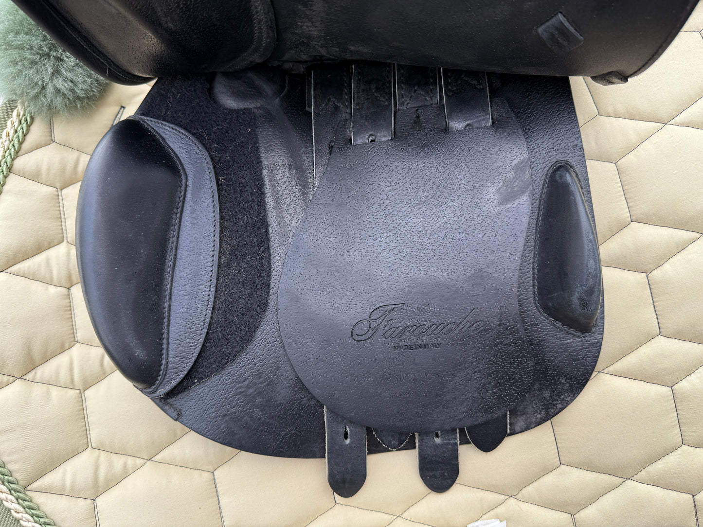 Amerigo Farouche Pinerolo Springsattel 17 Zoll kurzes Blatt auch für Ponys