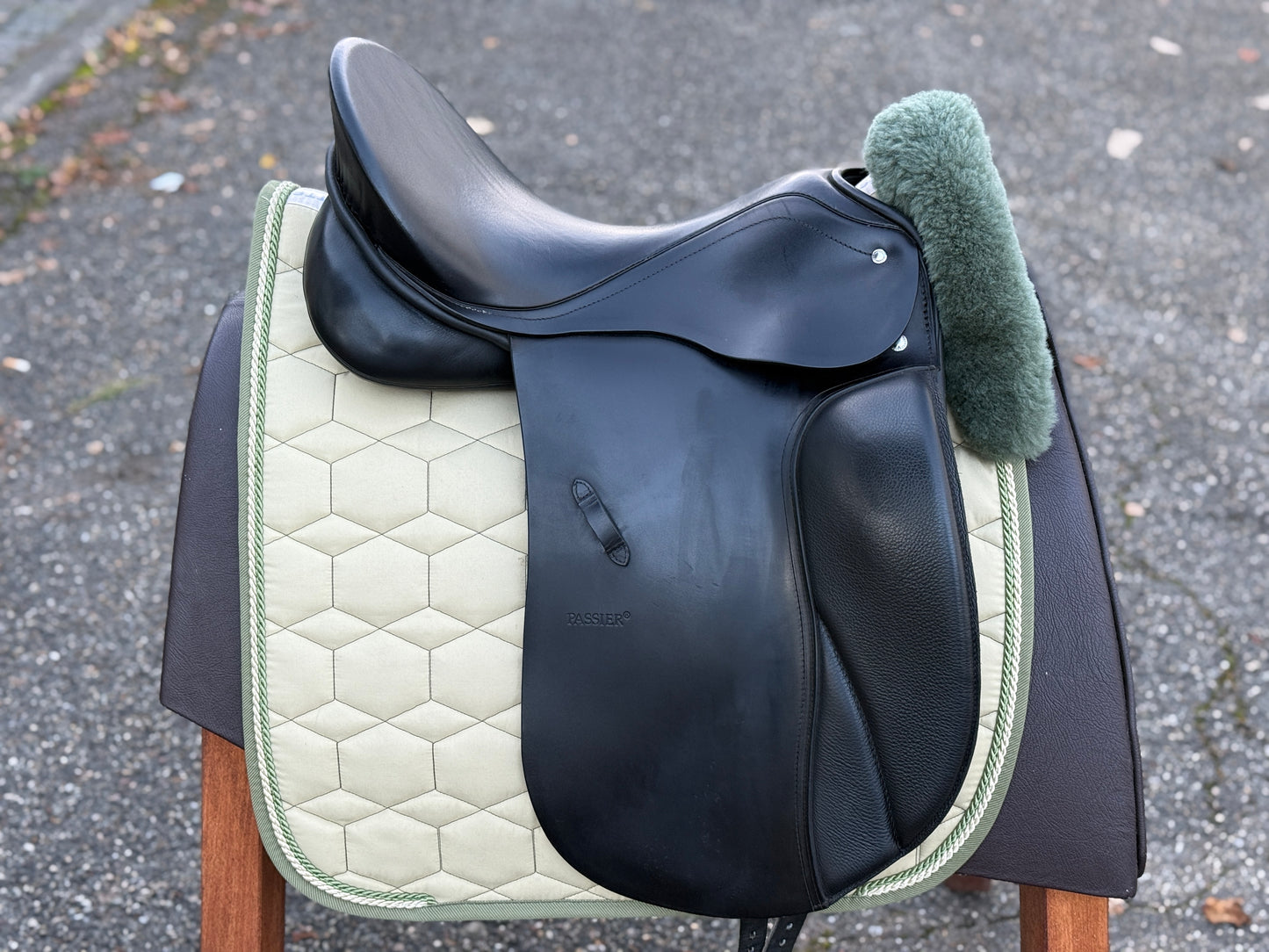 #K178 Passier GG Extra Dressursattel 17,5 Zoll aus 2024 hoher Keil