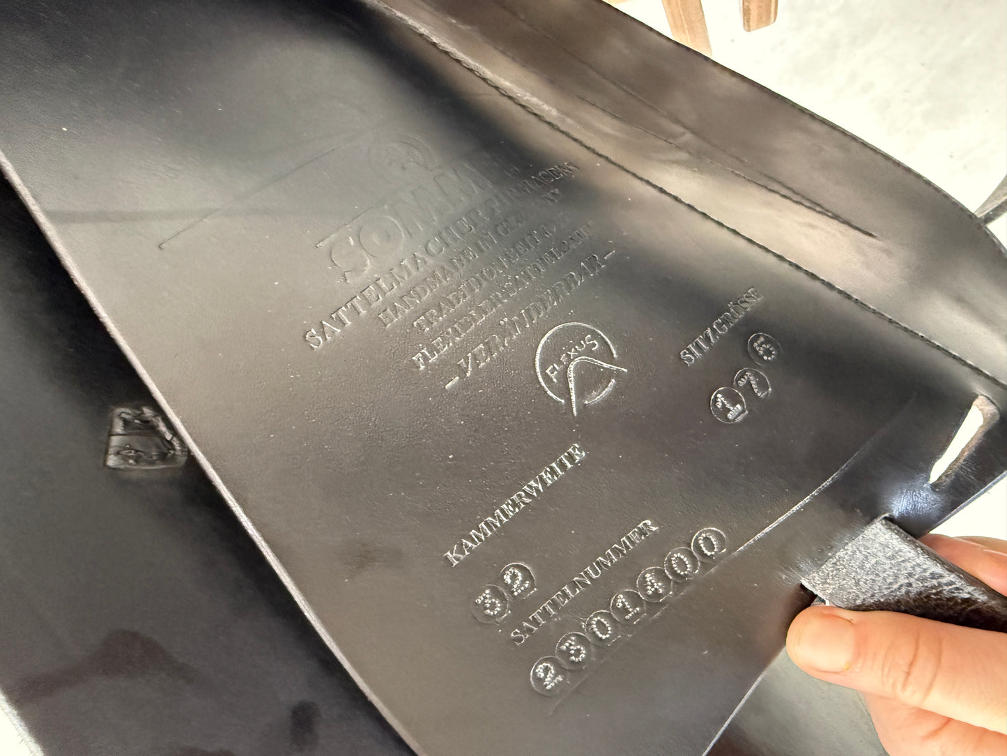 Sommer Somero Dressursattel 17,5 Zoll Protection Kissen aus 2023