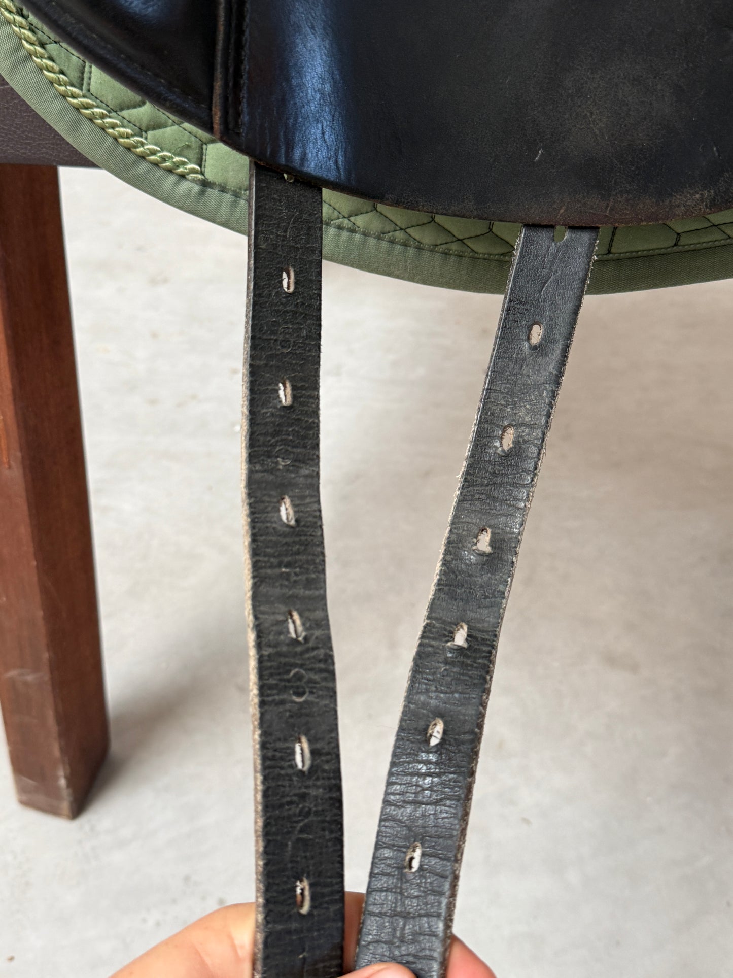 Prestige Hippos Dressage Dressursattel 17 Zoll 33