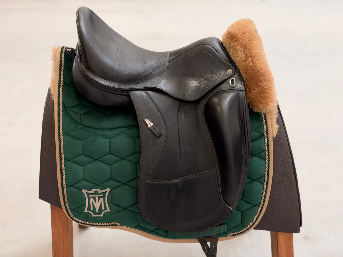 Selleria Equipe Glamour Carbon Dressursattel 17 Zoll