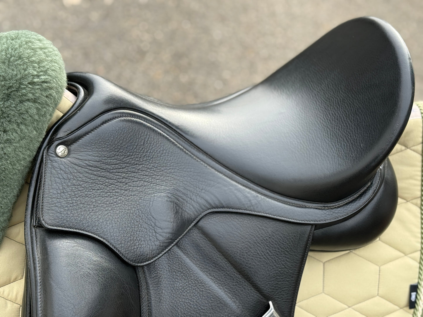 #K177 Bates Isabell Dressursattel 16,5 Zoll