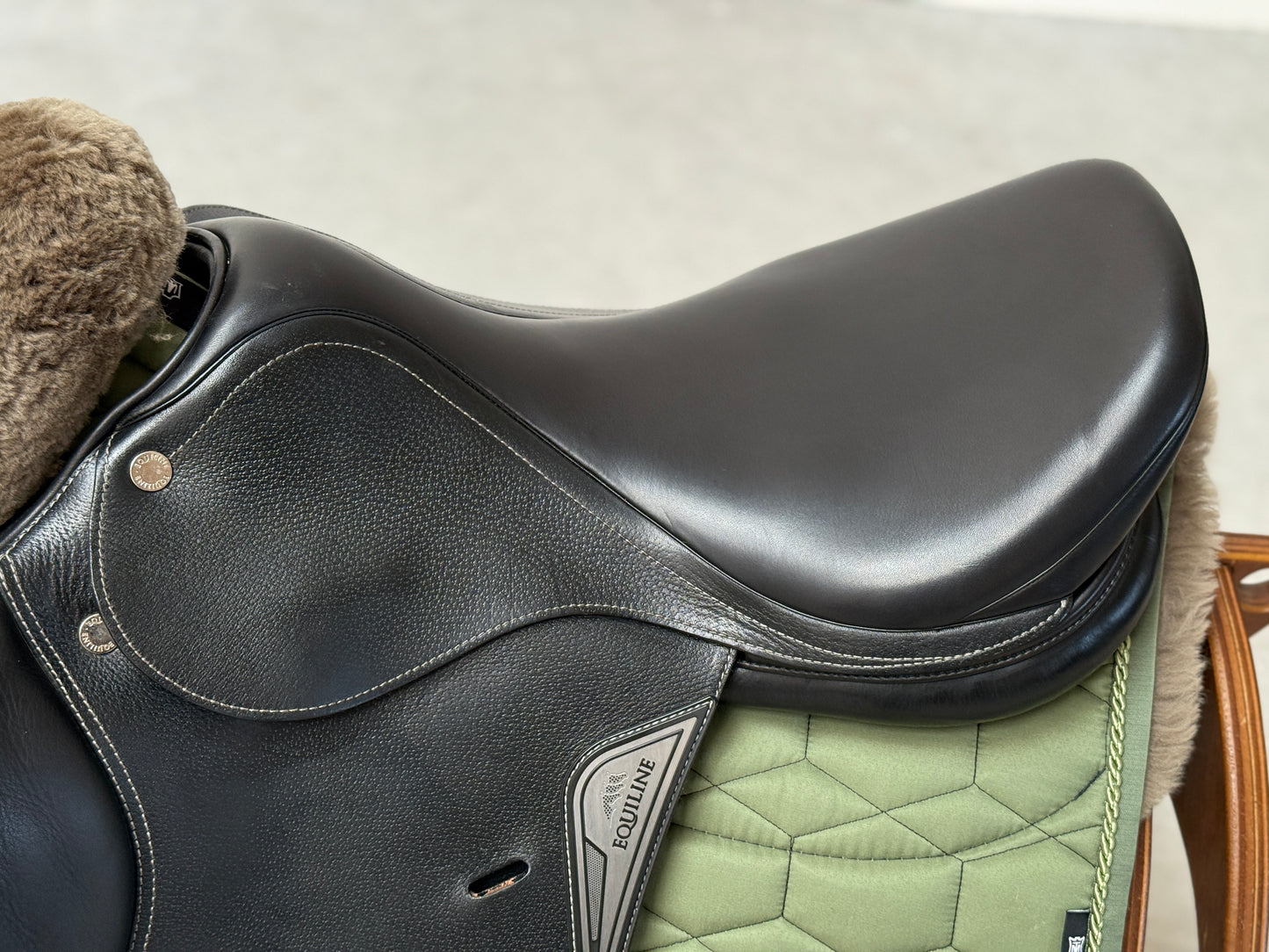 Equiline Springsattel Talent 17 Zoll M