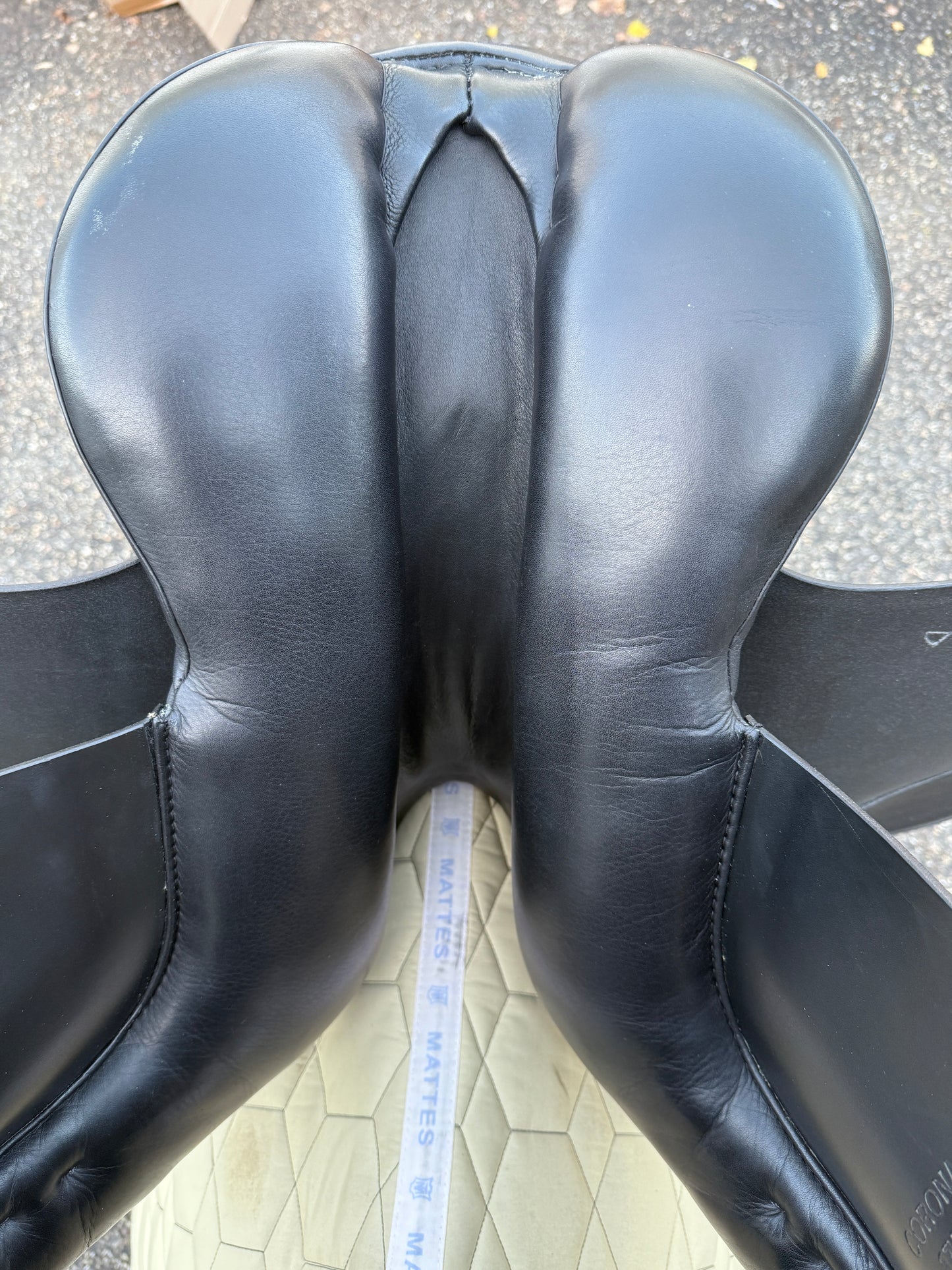 #201 Passier Corona Dressursattel 17,5 Zoll Lifterkissen aus 2022