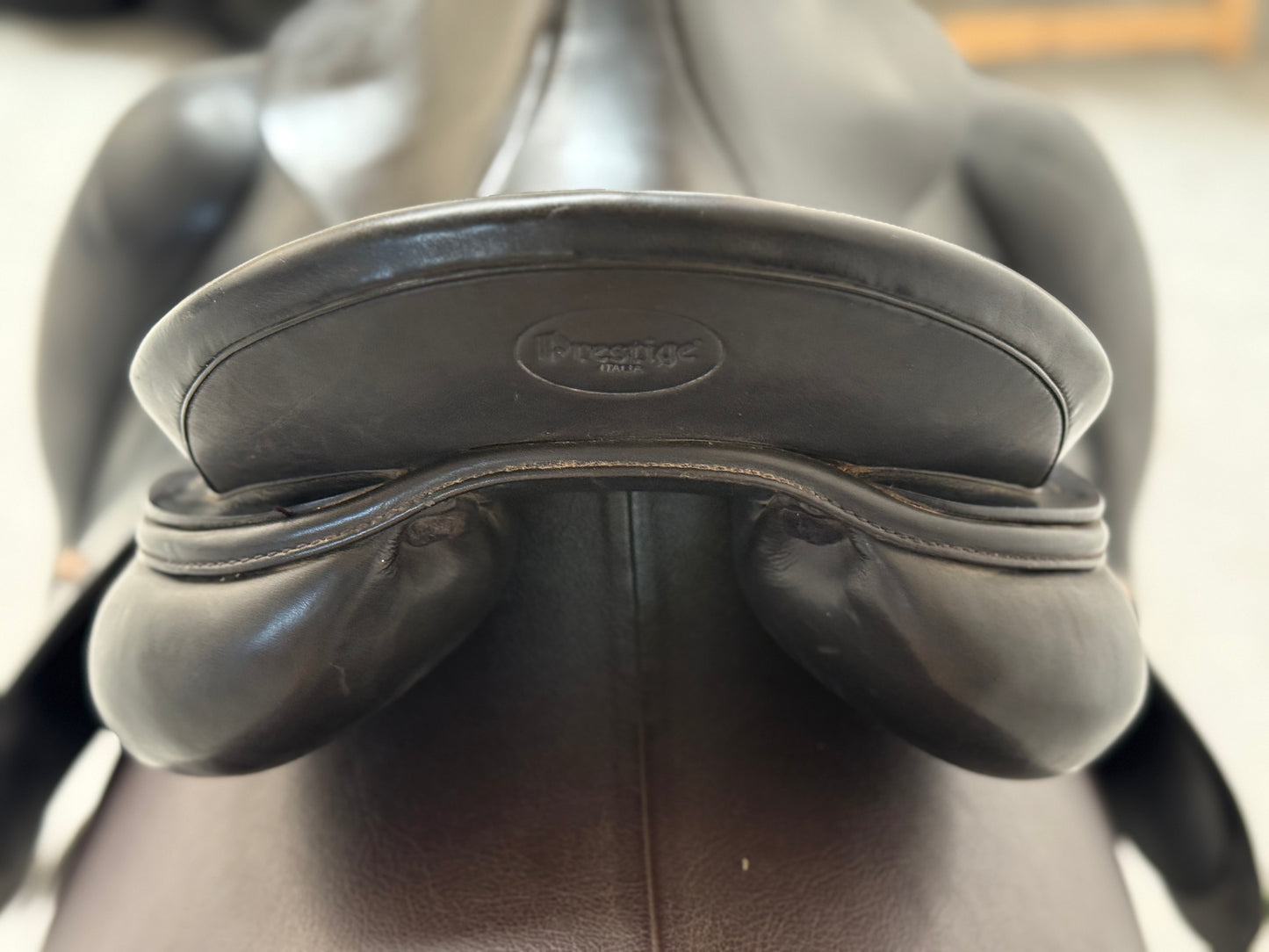 Prestige Top Dressage KK 17 Zoll 33
