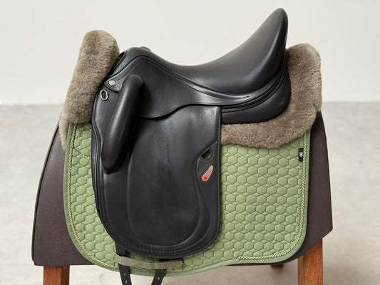 Selleria Equipe Talento Dressursattel 17,5 Zoll fast NEU