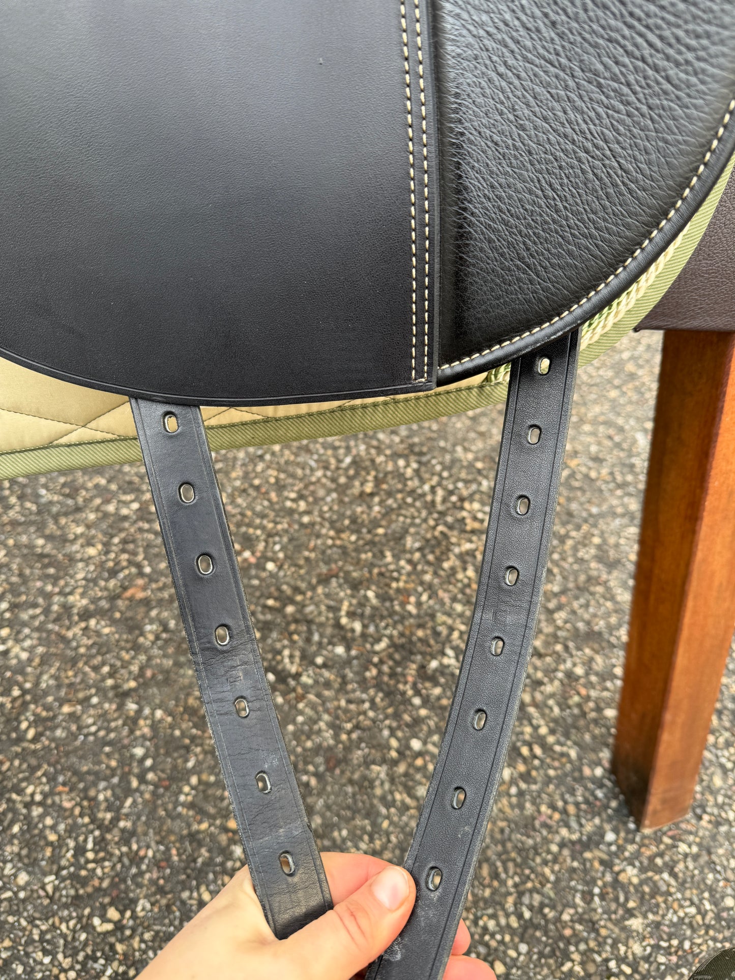 #248 Niedersüß Tango Dressursattel 17,5 Zoll NEU