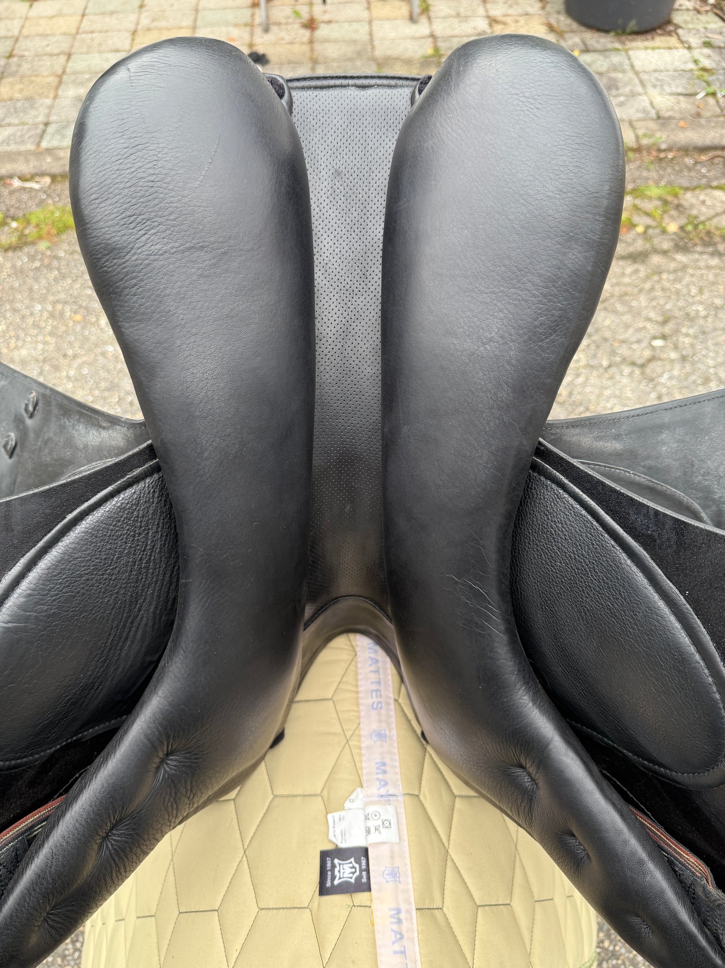 #182 Prestige X-D1 Zero Dressursattel 18 Zoll doubliert