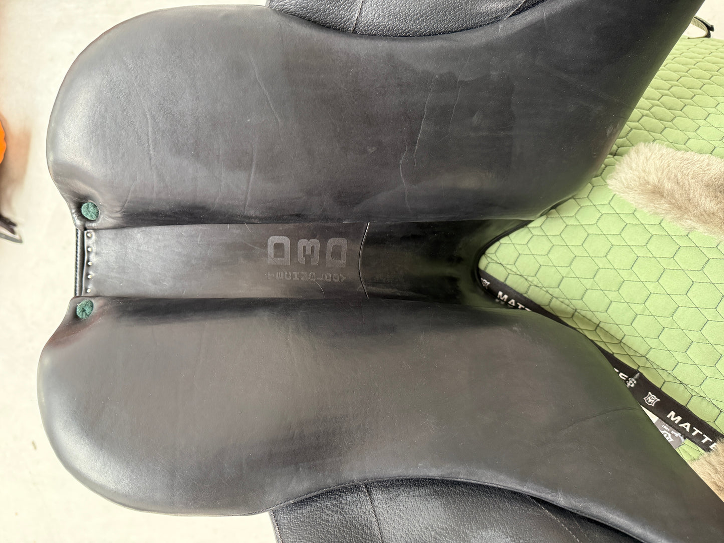 Devoucoux Makila LAB Dressursattel schwarz 17,5 Zoll D3D Technologie