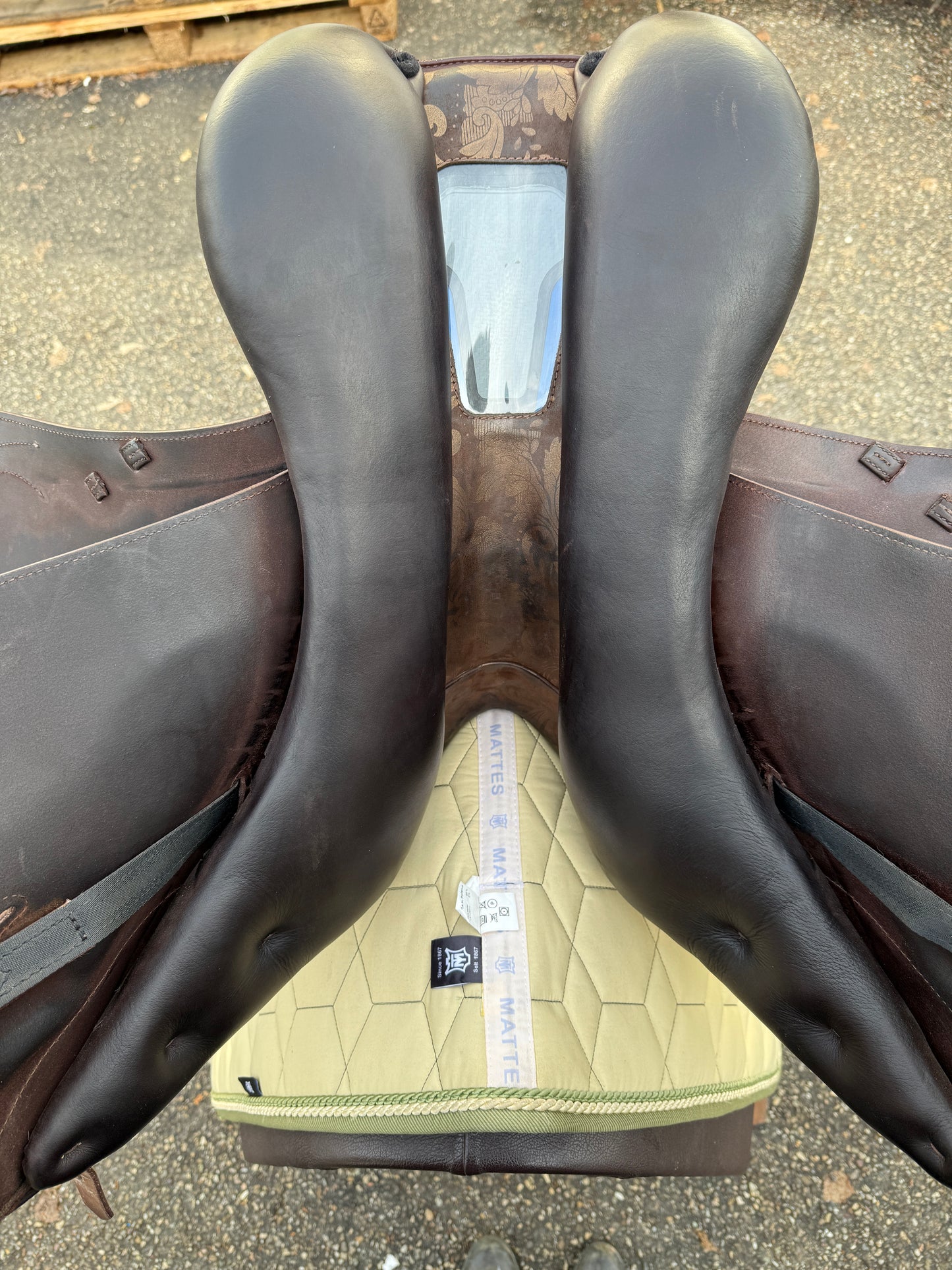 #251 Prestige Philosophy Dressursattel 18 Zoll 33 A L braun aus 2021