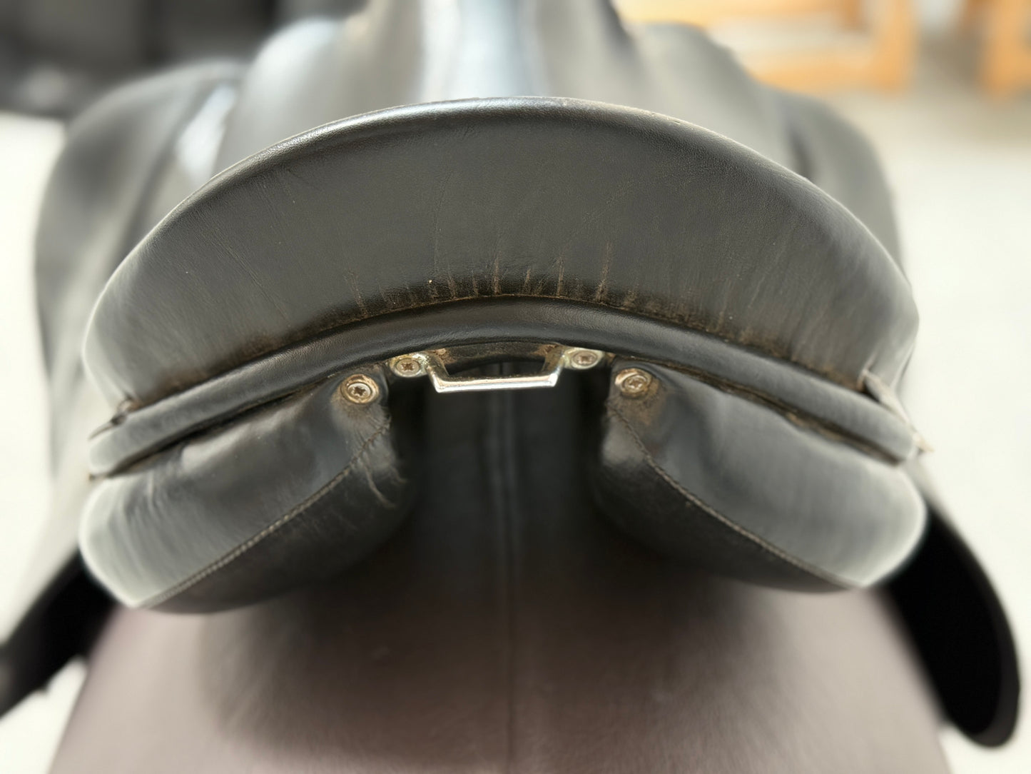 Röösli Free Allrounder VS-Sattel Vielseitigkeitssattel 17 Zoll