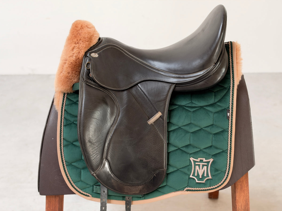 Jorge Canaves Noble Dressursattel 18,5 Zoll Bananenkissen