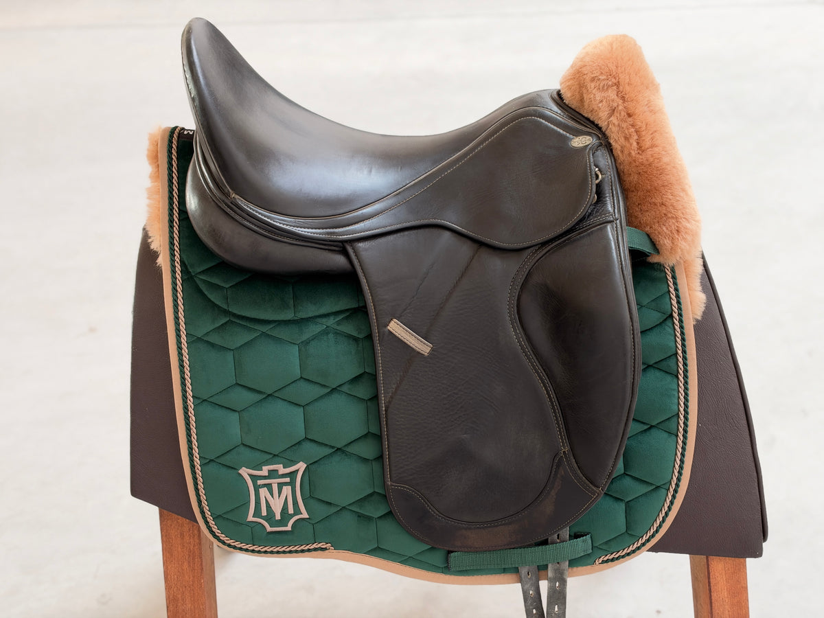 Jorge Canaves Noble Dressursattel 18,5 Zoll Bananenkissen