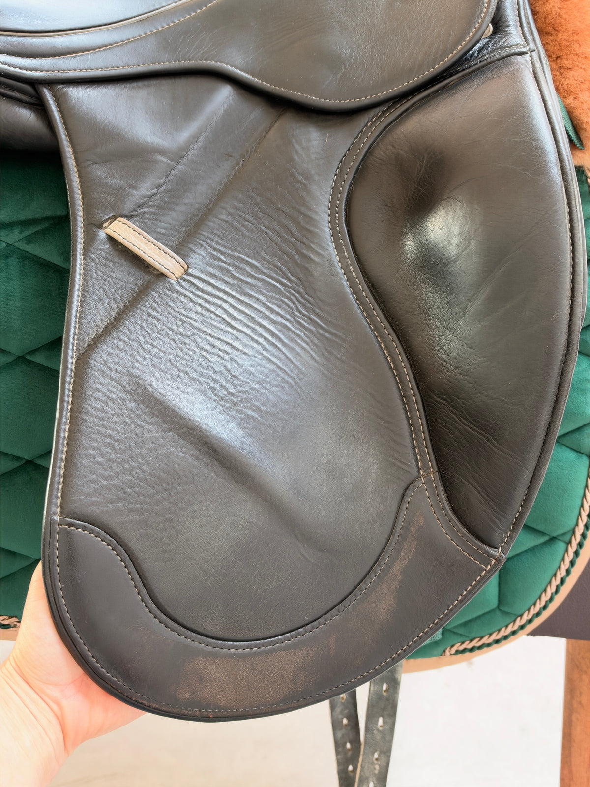 Jorge Canaves Noble Dressursattel 18,5 Zoll Bananenkissen