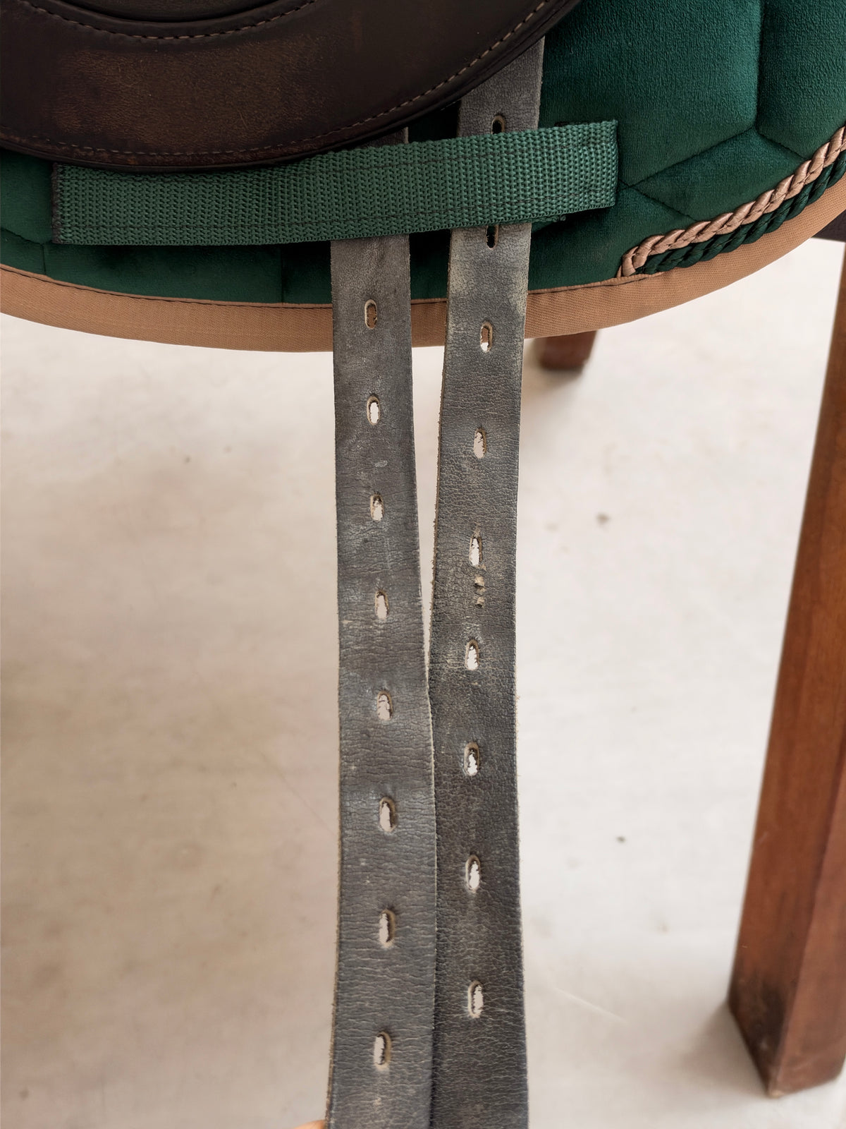 Jorge Canaves Noble Dressursattel 18,5 Zoll Bananenkissen
