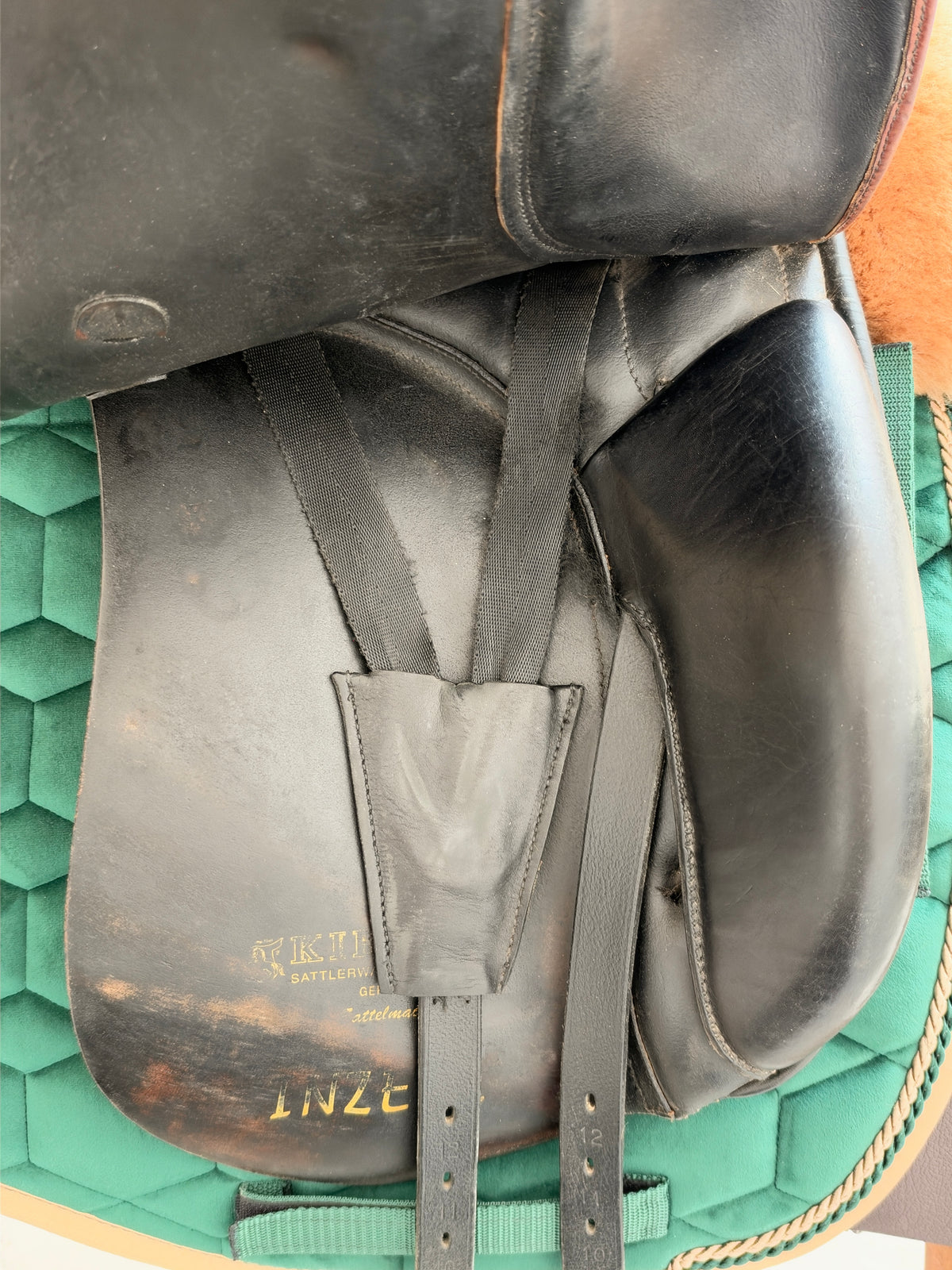 Kieffer Inzell Dressursattel Sitzgrösse 2 17,5 18 braun