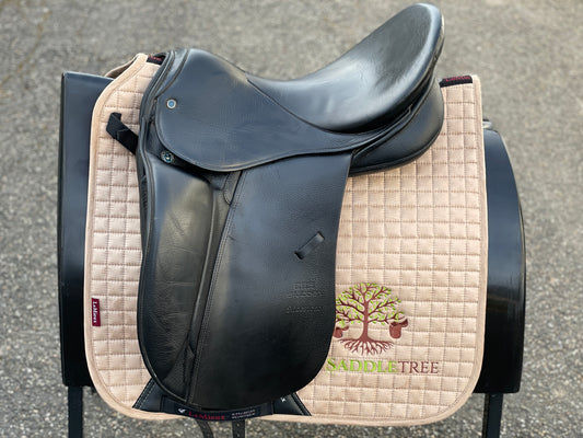 Stübben Maestoso Dressursattel 17 Zoll aus 2017