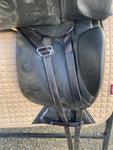 Jeremy Rudge Dressursattel 17,5 Zoll - für sehr breite Pferde